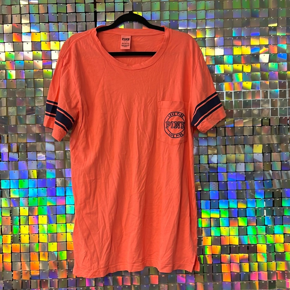 PINK tshirt